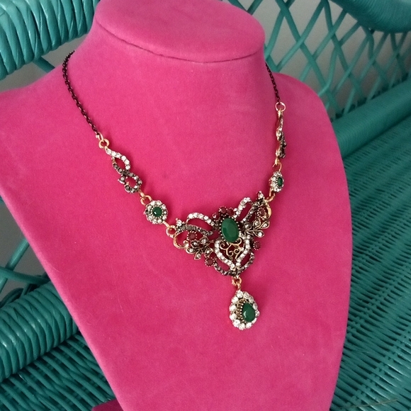 New Victorian Necklace - Picture 4 of 4